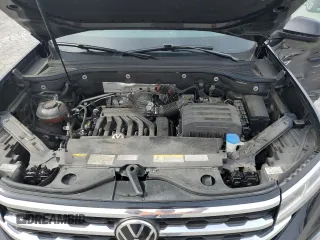 2022 Volkswagen Atlas SEL Premium R-Line with VIN 1V2FR2CA7NC518322, listed as a Copart auction lot 57671035 with 61,653 mi miles and Clean title. Bid and sale history available at DreamBid. Image 12.