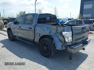 2018 Nissan Titan SV with VIN 1N6AA1E6XJN525640, listed as a IAAI auction lot 42139103 with 88,338 mi miles and . Bid and sale history available at DreamBid. Image 3.