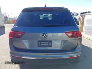 2022 Volkswagen Tiguan S with VIN 3VV1B7AX9NM055507, listed as a IAAI auction lot 41383597 with 25,546 mi miles and . Bid and sale history available at DreamBid. Image 17.