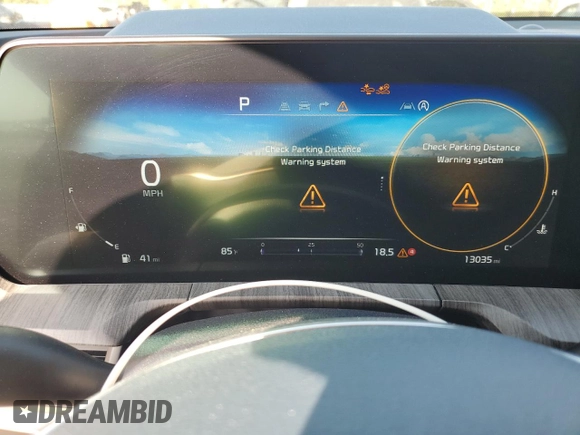 2024 Kia Telluride SX with VIN 5XYP54GC9RG530420, listed as a Copart auction lot 58373725 with 13,035 mi miles and Salvage title. Bid and sale history available at DreamBid. Image 9.