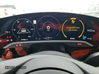 2020 Porsche Taycan 4S z VIN WP0AB2Y19LSA50933, wystawiony jako Copart lot #43690383 z przebiegiem 37 902 mil mil oraz . Historia ofert i sprzedaży dostępna na DreamBid. Obrazek 9.