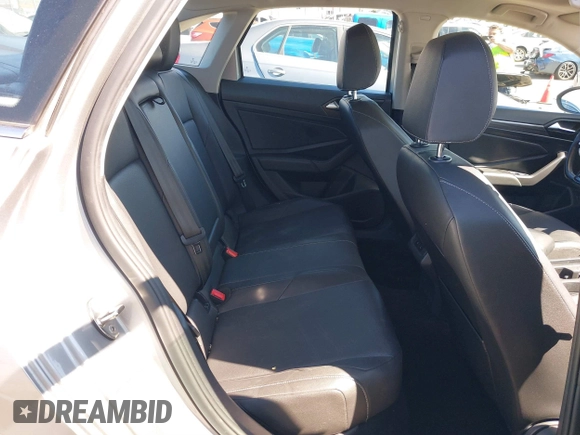 2019 Volkswagen Jetta SEL with VIN 3VWE57BU9KM193147, listed as a IAAI auction lot 41659423 with 29,675 mi miles and . Bid and sale history available at DreamBid. Image 8.