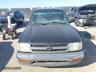 1998 Toyota Tacoma with VIN 4TANL42N3WZ074607, listed as a IAAI auction lot 41671110 with 150,477 mi miles. Bid and sale history available at carsss.com. Image 12.