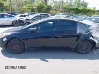 2016 Kia Forte LX with VIN KNAFX4A62G5551606, listed as a IAAI auction lot 41107813 with 201,821 mi miles. Bid and sale history available at carsss.com. Image 14.