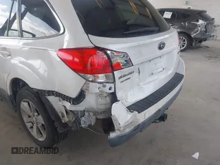 2013 Subaru Outback Limited с VIN 4S4BRCPC7D3259715, выставлен на аукционе IAAI как лот 42594425 с пробегом 193 867 миль миль и . История ставок и продаж доступна на DreamBid. Изображение 6.