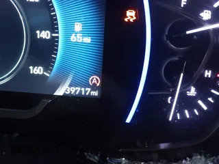 2019 Hyundai Santa Fe Ultimate with VIN 5NMS53AA9KH055620, listed as a IAAI auction lot 41623851 with 39,717 mi miles. Bid and sale history available at carsss.com. Image 15.
