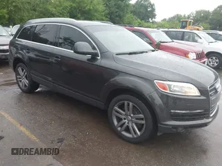 2008 Audi Q7 Premium z VIN WA1BY74L58D015574, wystawiony jako IAAI lot #42410281 z przebiegiem 188 899 mil mil oraz . Historia ofert i sprzedaży dostępna na DreamBid. Obrazek 1.