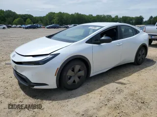 2024 Toyota Prius LE z VIN JTDACAAU0R3026113, wystawiony jako Copart lot #58182905 z przebiegiem Nie podano mil oraz Szkoda całkowita • Salvage title. Historia ofert i sprzedaży dostępna na DreamBid. Obrazek 1.