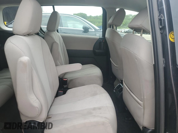 2013 Mazda 5 Sport z VIN JM1CW2BL5D0153445, wystawiony jako Copart lot #60922255 z przebiegiem 204 965 mil mil oraz Czysty tytuł • Clean title. Historia ofert i sprzedaży dostępna na DreamBid. Obrazek 11.