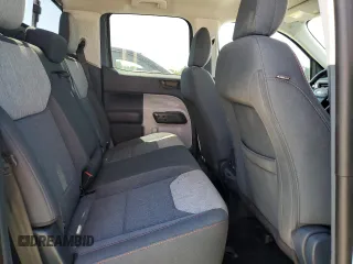 2023 Ford Maverick XL z VIN 3FTTW8E39PRA18679, wystawiony jako Copart lot #57785975 z przebiegiem 22 904 mil mil oraz Szkoda całkowita • Salvage title. Historia ofert i sprzedaży dostępna na DreamBid. Obrazek 10.