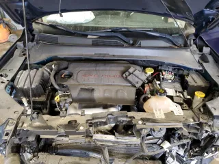 2018 Jeep Compass Latitude with VIN 3C4NJDBB9JT167924, listed as a Copart auction lot 47587475 with 90,146 mi miles and Salvage Title. Bid and sale history available at DreamBid. Image 12.