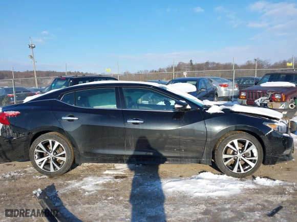 2018 Nissan Maxima SL with VIN 1N4AA6APXJC381054, listed as a IAAI auction lot 41400329 with 276,678 mi miles. Bid and sale history available at carsss.com. Image 13.