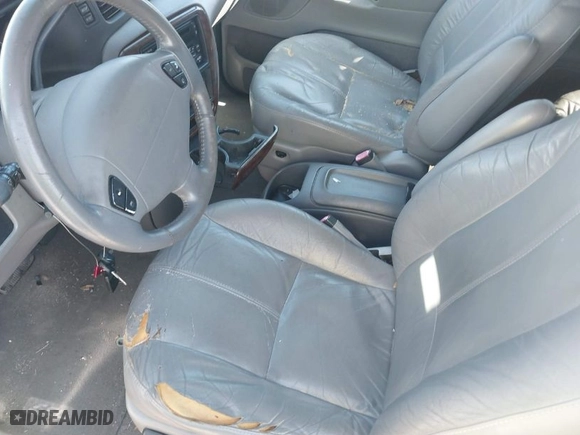 1999 Ford Windstar Wagon SEL with VIN 2FMDA5347XBC57509, listed as a IAAI auction lot 42036951 with 175,478 mi miles. Bid and sale history available at carsss.com. Image 12.