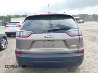 2021 Jeep Cherokee Altitude z VIN 1C4PJLLB8MD164590, wystawiony jako IAAI lot #41919423 z przebiegiem 29 672 mil mil oraz . Historia ofert i sprzedaży dostępna na DreamBid. Obrazek 16.