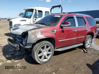 2008 Cadillac Escalade z VIN 1GYFK63818R154470, wystawiony jako Copart lot #52893265 z przebiegiem Nie podano mil oraz Szkody całkowita. Historia ofert i sprzedaży dostępna na DreamBid. Obrazek 1.