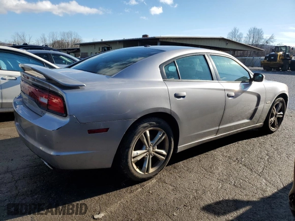 2013 Dodge Charger RT with VIN 2C3CDXDTXDH594939, listed as a Copart auction lot 85088784 with 118,035 mi miles and Clean Title. Bid and sale history available at carsss.com. Image 3.