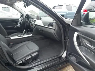 2013 BMW 3 Series 320i xDrive with VIN WBA3C3C52DF979114, listed as a IAAI auction lot 42439598 with 111,458 mi miles and . Bid and sale history available at DreamBid. Image 5.
