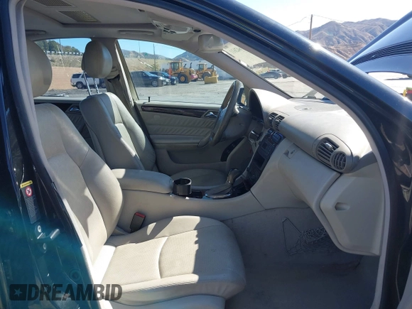 2001 Mercedes-Benz C 320 with VIN WDBRF64J61F056467, listed as a IAAI auction lot 41642611 with 144,008 mi miles and . Bid and sale history available at DreamBid. Image 5.