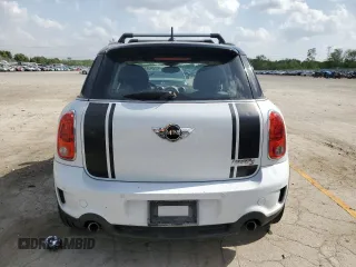 2012 MINI Countryman S with VIN WMWZC5C5XCWM14551, listed as a Copart auction lot 57329265 with 140,814 mi miles and Clean Title. Bid and sale history available at DreamBid. Image 6.