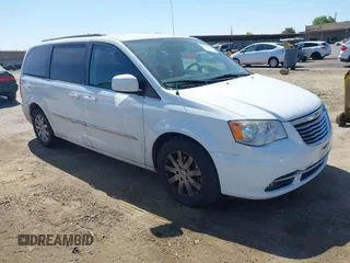 2014 Chrysler Town & Country Touring with VIN 2C4RC1BG9ER293666, listed as a IAAI auction lot 42510768 with 144,601 mi miles and . Bid and sale history available at DreamBid. Image 1.