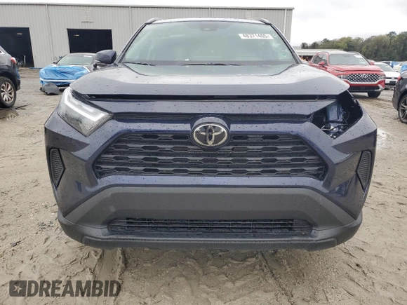 2025 Toyota RAV4 XLE with VIN 2T3W1RFV3SW371411, listed as a Copart auction lot 48371405 with 309 mi miles and Salvage Title. Bid and sale history available at carsss.com. Image 5.