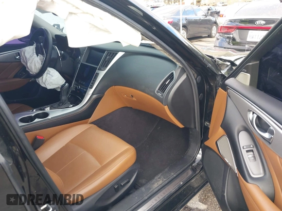 2023 Infiniti Q50 Luxe with VIN JN1EV7BP7PM511298, listed as a IAAI auction lot 41702893 with 29,908 mi miles and . Bid and sale history available at DreamBid. Image 5.