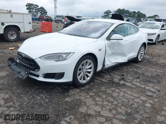 2016 Tesla Model S 70 with VIN 5YJSA1E11GF132984, listed as a IAAI auction lot 42428634 with Not provided miles and . Bid and sale history available at DreamBid. Image 18.