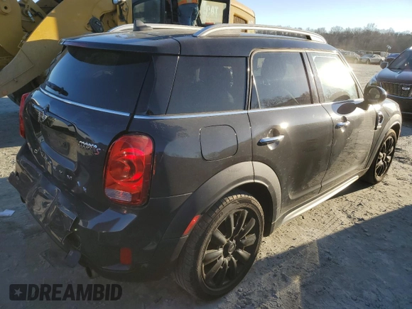 2018 MINI Countryman Cooper S with VIN WMZYT3C30J3E93344, listed as a Copart auction lot 86149194 with 89,969 mi miles and Salvage Title. Bid and sale history available at carsss.com. Image 3.