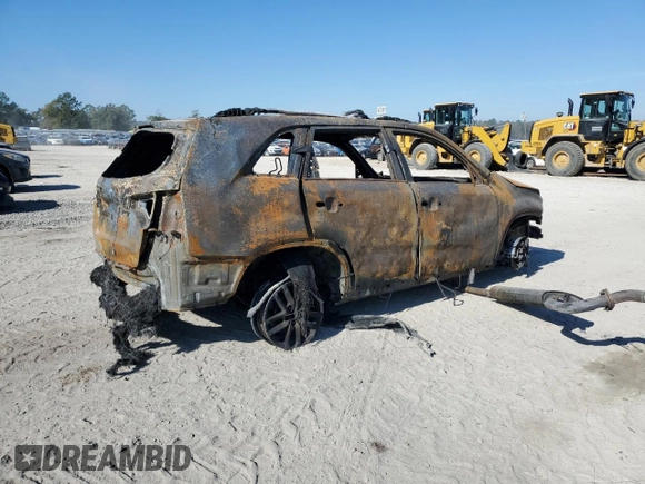2014 Kia Sorento LX with VIN 5XYKT4A6XEG522596, listed as a Copart auction lot 47075985 with Not Provided miles and Non Repairable. Bid and sale history available at DreamBid. Image 3.