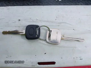 1997 Geo Prizm z VIN 1Y1SK5268VZ435011, wystawiony jako IAAI lot #41708659 z przebiegiem 179 316 mil mil oraz . Historia ofert i sprzedaży dostępna na DreamBid. Obrazek 11.