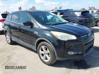 2015 Ford Escape SE with VIN 1FMCU0G91FUA18588, listed as a IAAI auction lot 41958047 with 111,523 mi miles. Bid and sale history available at carsss.com. Image 1.