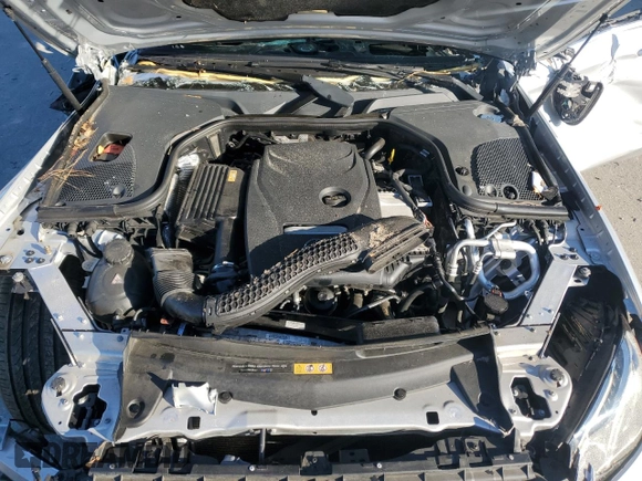 2017 Mercedes-Benz E 300 Luxury with VIN WDDZF4JB2HA035115, listed as a Copart auction lot 87998155 with Not provided miles and Salvage title. Bid and sale history available at DreamBid. Image 11.