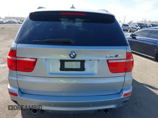 2010 BMW X5 M z VIN 5YMGY0C57ALK25120, wystawiony jako IAAI lot #41473632 z przebiegiem 78 923 mil mil oraz . Historia ofert i sprzedaży dostępna na DreamBid. Obrazek 16.
