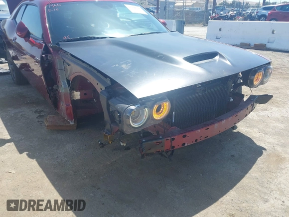 2019 Dodge Challenger R/T z VIN 2C3CDZBT2KH751102, wystawiony jako IAAI lot #42249713 z przebiegiem 35 552 mil mil oraz . Historia ofert i sprzedaży dostępna na DreamBid. Obrazek 6.