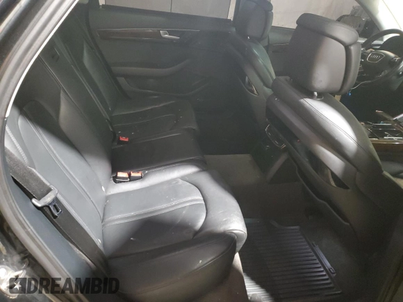 2011 Audi A8 z VIN WAURVAFD7BN006275, wystawiony jako Copart lot #58306205 z przebiegiem 190 383 mil mil oraz Szkody całkowita. Historia ofert i sprzedaży dostępna na DreamBid. Obrazek 10.