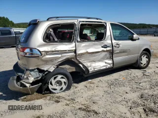2003 Toyota Sienna LE with VIN 4T3ZF13C83U511540, listed as a Copart auction lot 70905154 with 327,206 mi miles and Salvage Title. Bid and sale history available at carsss.com. Image 3.