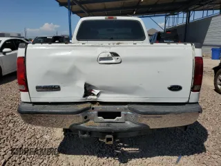 2005 Ford Super Duty F-250 XL with VIN 1FTSX20595EB03374, listed as a Copart auction lot 70282374 with 256,029 mi miles and Salvage Title. Bid and sale history available at carsss.com. Image 6.
