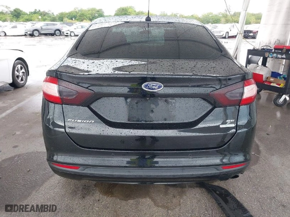 2016 Ford Fusion SE with VIN 3FA6P0HD0GR239643, listed as a IAAI auction lot 41966715 with 109,939 mi miles. Bid and sale history available at carsss.com. Image 16.