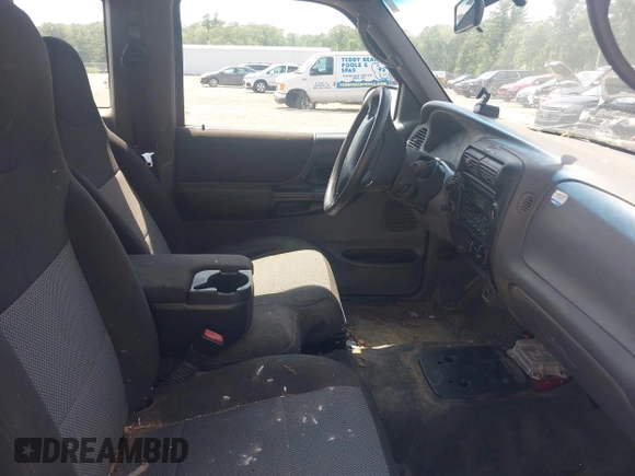 2003 Ford Ranger XL Fleet with VIN 1FTYR15E33PB70383, listed as a IAAI auction lot 42582649 with 183,774 mi miles and . Bid and sale history available at DreamBid. Image 5.