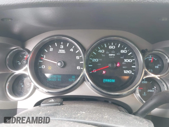 2012 Chevrolet Silverado 1500 LT with VIN 1GCRKSE76CZ228698, listed as a IAAI auction lot 42092011 with 184,322 mi miles. Bid and sale history available at carsss.com. Image 7.