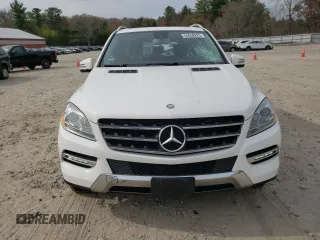 2015 Mercedes-Benz M 350 z VIN 4JGDA5HB5FA543599, wystawiony jako Copart lot #54658225 z przebiegiem 128 849 mil mil oraz Czysty tytuł • Clean title. Historia ofert i sprzedaży dostępna na DreamBid. Obrazek 5.