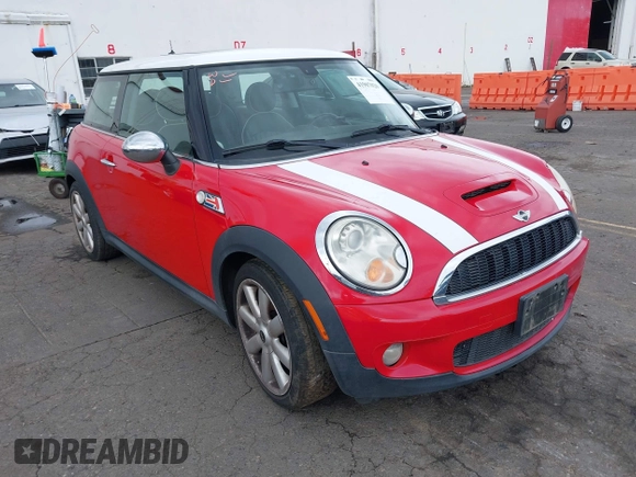 2008 MINI Hardtop S with VIN WMWMF73538TT89756, listed as a IAAI auction lot 41907020 with 139,789 mi miles and . Bid and sale history available at DreamBid. Image 1.