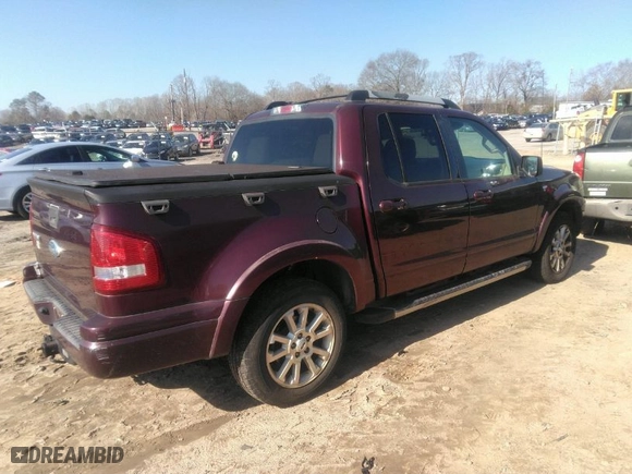 2007 Ford Explorer Sport Trac Limited with VIN 1FMEU33847UA03186, listed as a IAAI auction lot 41771451 with 207,986 mi miles. Bid and sale history available at carsss.com. Image 4.