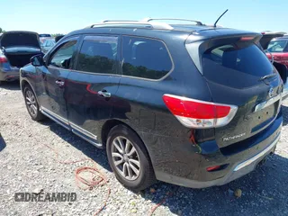 2013 Nissan Pathfinder S with VIN 5N1AR2MM4DC627593, listed as a IAAI auction lot 42137346 with 138,843 mi miles. Bid and sale history available at carsss.com. Image 3.