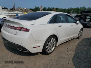 2015 Lincoln MKZ z VIN 3LN6L2GK9FR622783, wystawiony jako Copart lot #59892995 z przebiegiem 174 209 mil mil oraz Szkoda całkowita • Salvage title. Historia ofert i sprzedaży dostępna na DreamBid. Obrazek 3.
