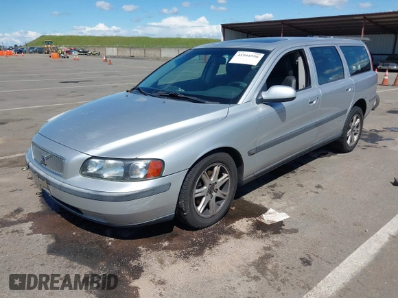 2002 Volvo V70 with VIN YV1SW58D322240530, listed as a IAAI auction lot 41944556 with 104,160 mi miles and . Bid and sale history available at DreamBid. Image 17.