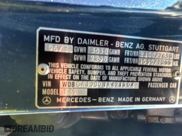 1988 Mercedes-Benz 560 with VIN WDBCA39D0JA421504, listed as a Copart auction lot 52342525 with 82,277 mi miles and Clean Title. Bid and sale history available at DreamBid. Image 10.