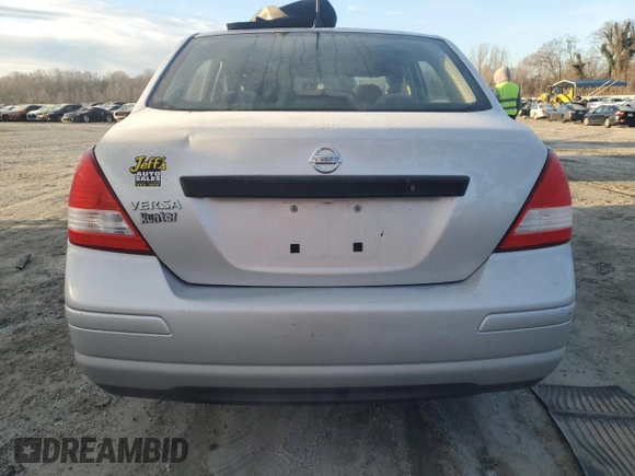 2010 Nissan Versa 1.6 with VIN 3N1CC1AP1AL400484, listed as a Copart auction lot 41373485 with 162,354 mi miles and Salvage Title. Bid and sale history available at carsss.com. Image 6.