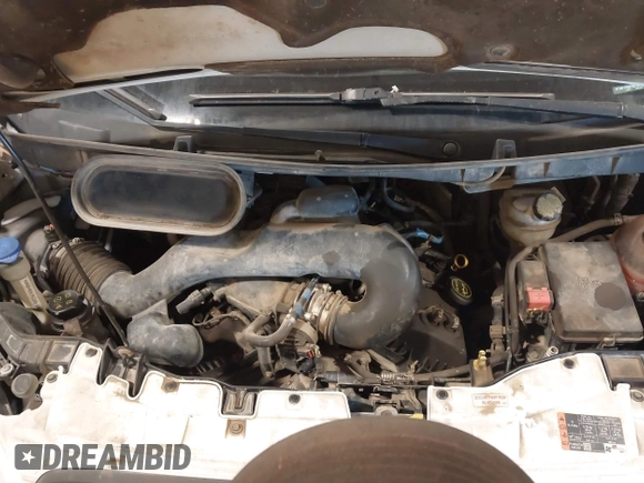 2015 Ford Transit Cargo with VIN 1FTNE1YMXFKB19773, listed as a IAAI auction lot 41700374 with 501,881 mi miles. Bid and sale history available at carsss.com. Image 10.