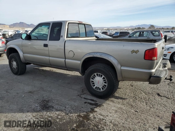 1999 GMC Sonoma SLS w/1SJ Pkg with VIN 1GTCT19W2X8516874, listed as a Copart auction lot 85501674 with 158,205 mi miles and Salvage Title. Bid and sale history available at carsss.com. Image 2.